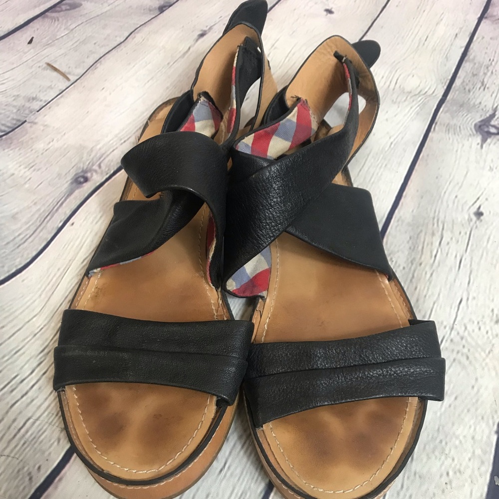 Hush Puppies Sandals Size 8